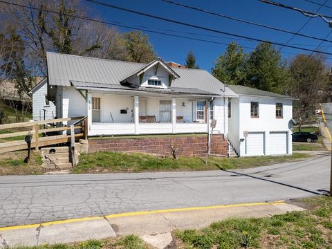 Multifamily For Sale - 109 Fairlawn Ave<br/> Raleigh County, Beckley, WV 25801