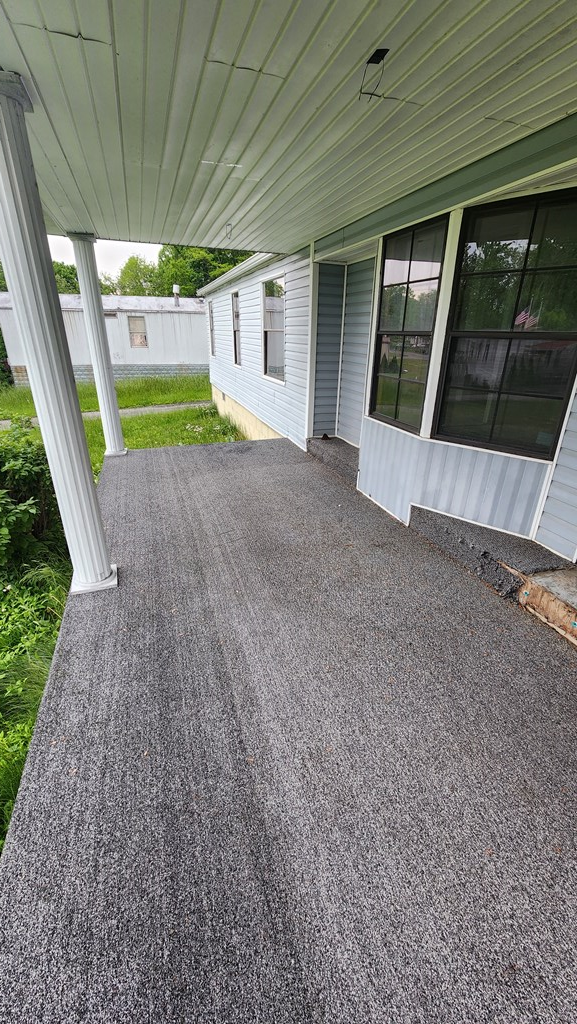 674 Circleview Dr, Beckley, West Virginia image 2