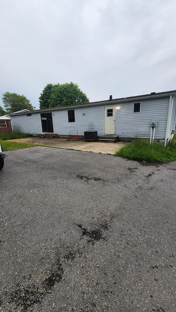 674 Circleview Dr, Beckley, West Virginia image 4