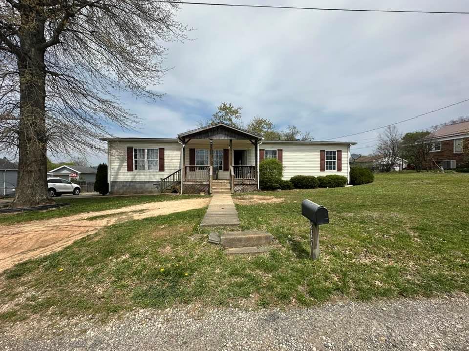 517 Terry Avenue, Oak Hill, West Virginia image 1