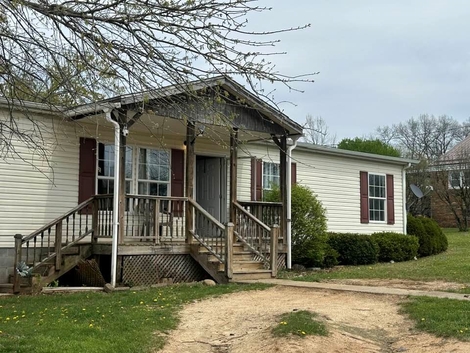 517 Terry Avenue, Oak Hill, West Virginia image 2
