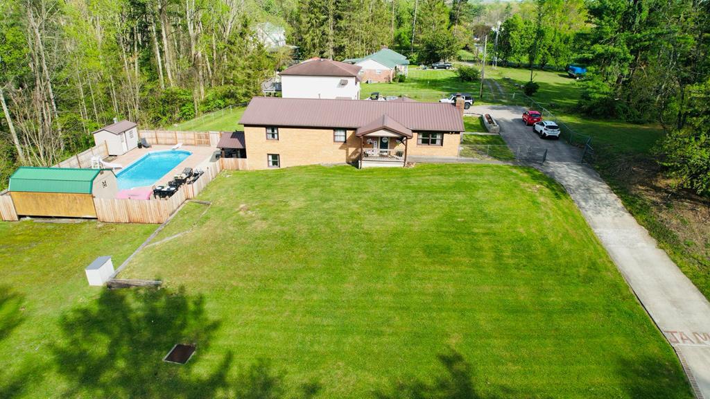 197 Industrial Dr, Oak Hill, West Virginia image 9
