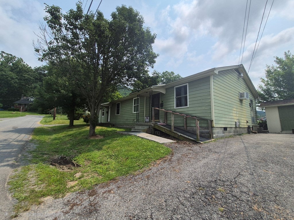 1106 Hughart Ave. - Photo 3