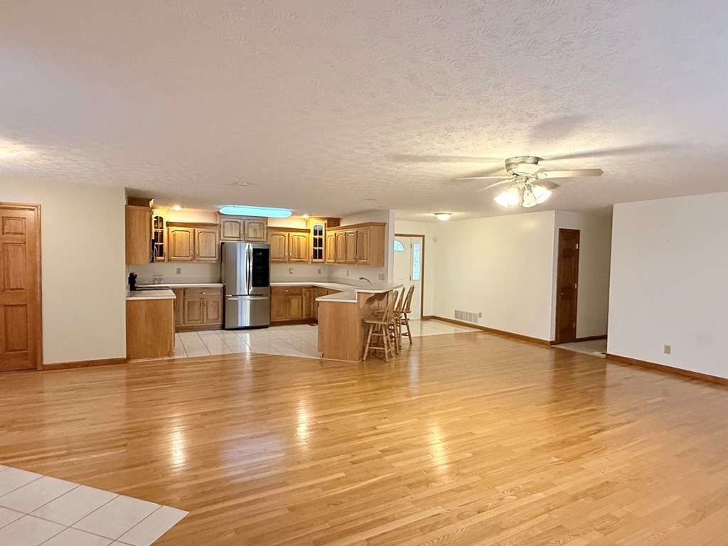 111 W Hendricks Street, Beckley, West Virginia image 3
