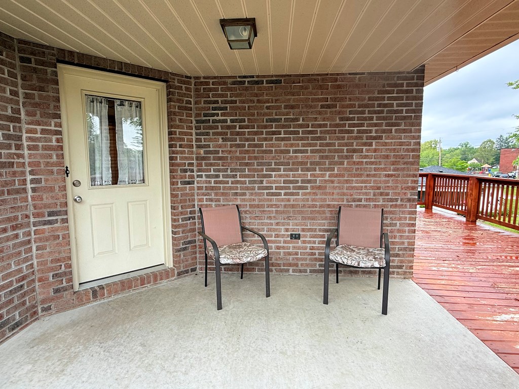 111 W Hendricks Street, Beckley, West Virginia image 16