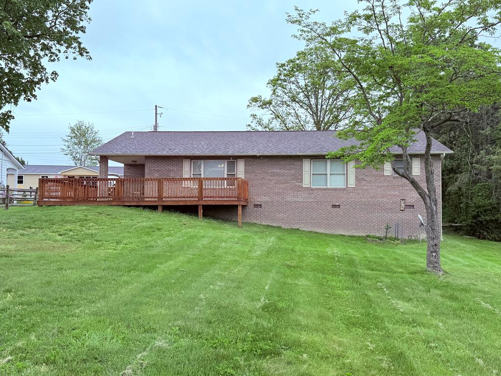 111 W Hendricks Street, Beckley, West Virginia image 18