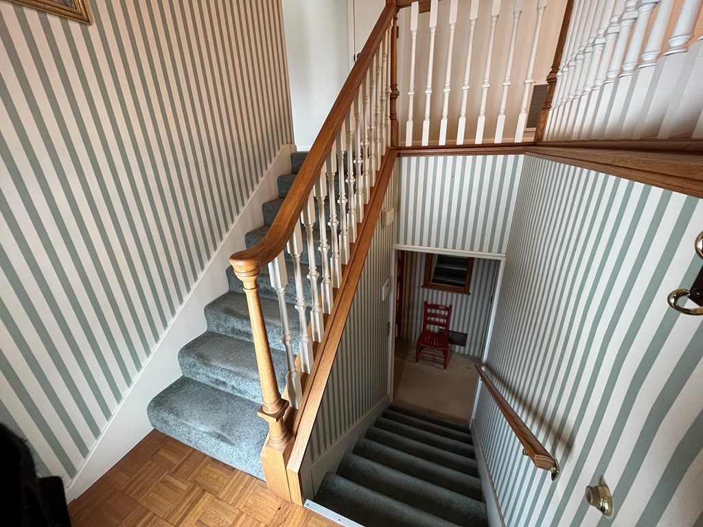 109 Baileys Knoll, Bolt, West Virginia image 11
