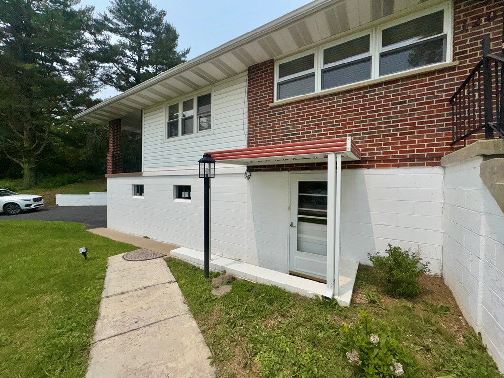 120 Glenwood Ln, Shady Spring, West Virginia image 5
