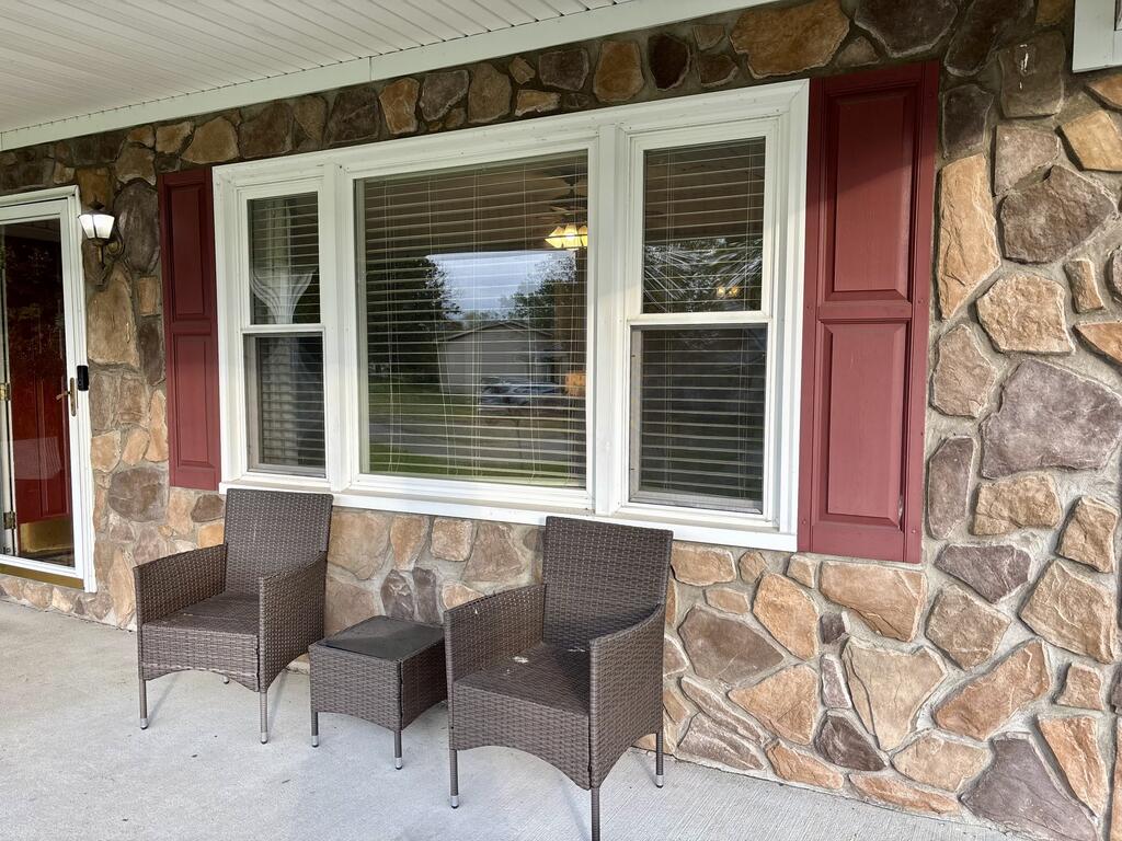 111 Meadow Pl - Photo 4