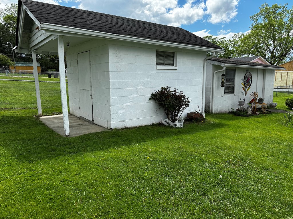314B Terry Ave, Oak Hill, West Virginia image 9