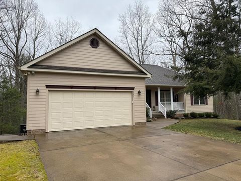 Homes For Sale - 127 Sandsfoot Lane<br/> Raleigh County, Daniels, WV 25832