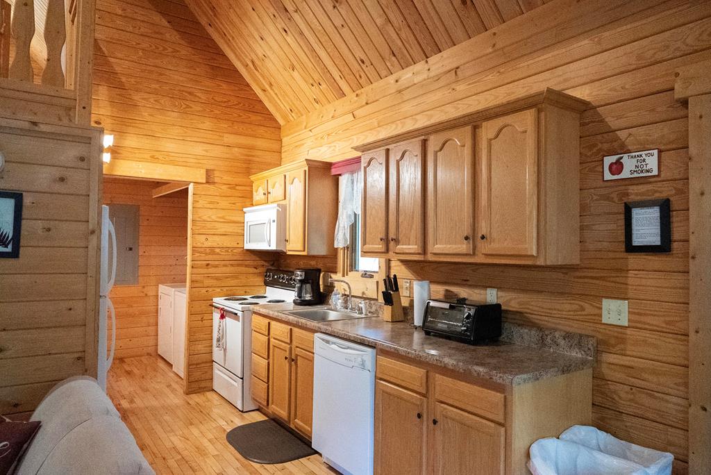 000 Mallard Rd, Hico, West Virginia image 41