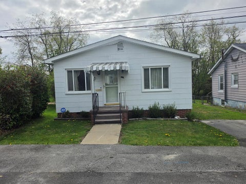 Homes For Sale - 114 Deegan Street<br/> Beckley, WV 25801