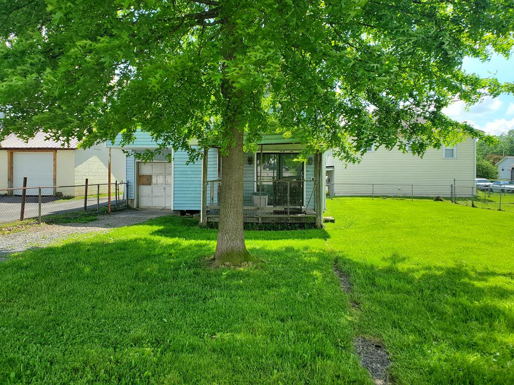 284 7th Street, Rainelle, West Virginia image 2