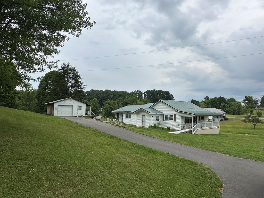 4331 Gatewood Road, Fayetteville, West Virginia image 9