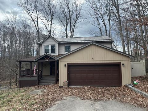 Homes For Sale - 107 Rhododendron Trail<br/> Raleigh County, Beckley, WV 25801