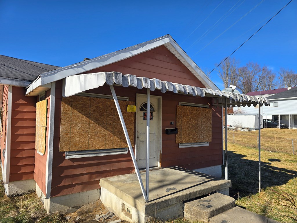 131 Mills Ave, Beckley, West Virginia image 2