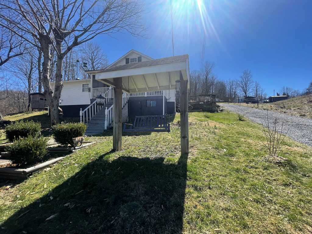 147 Talc Court, Montcalm, West Virginia image 3