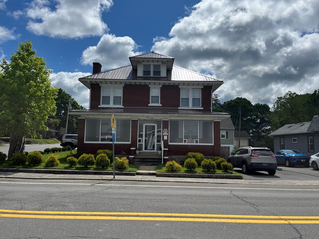 401 Third Avenue, Beckley, West Virginia image 2