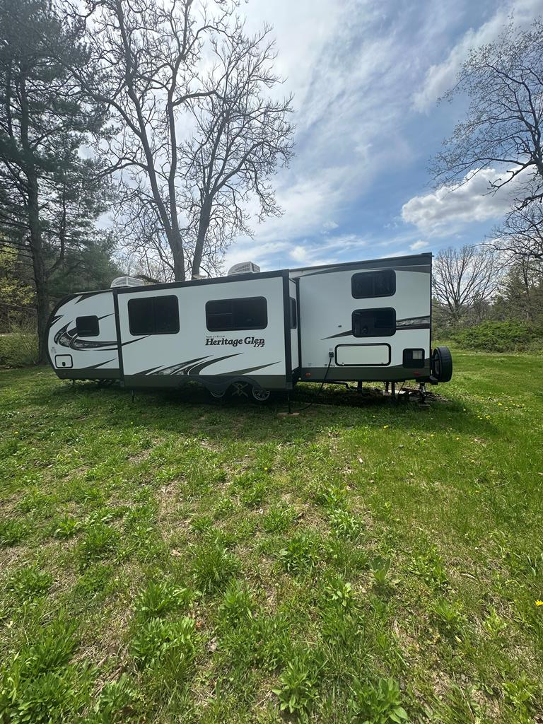 445 Knapp Hollow Road, White Sulphur Springs, West Virginia image 1
