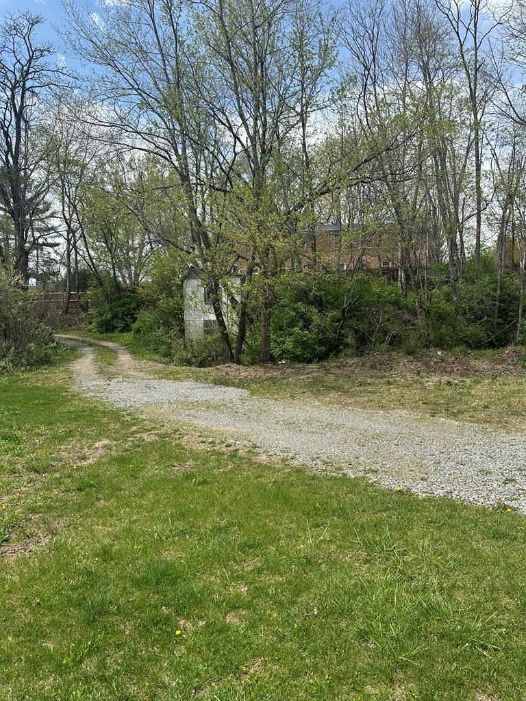 445 Knapp Hollow Road, White Sulphur Springs, West Virginia image 13