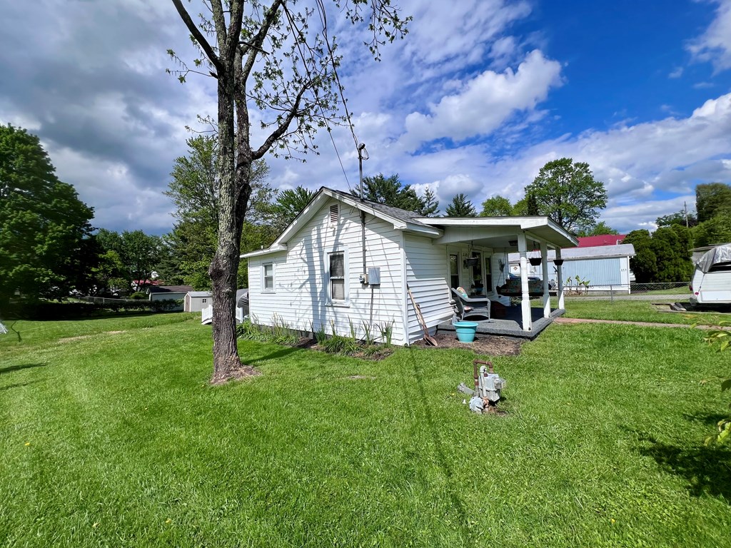 209 4th Street, Bradley, West Virginia image 20