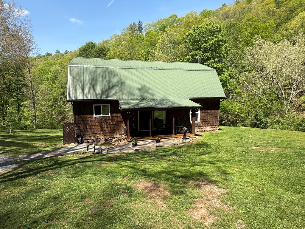 868 Mini Herb Store Road, Hinton, West Virginia image 36
