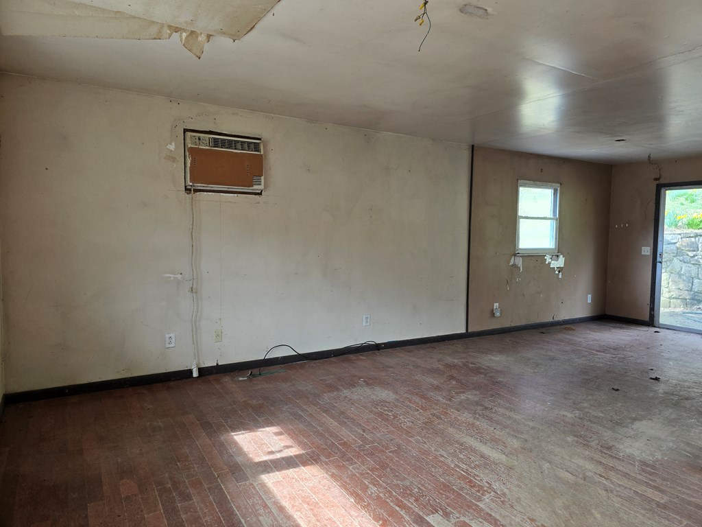 91 Oak Street, Gauley Bridge, West Virginia image 13