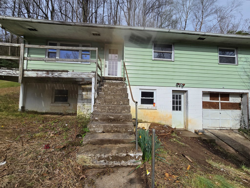 91 Oak Street, Gauley Bridge, West Virginia image 2