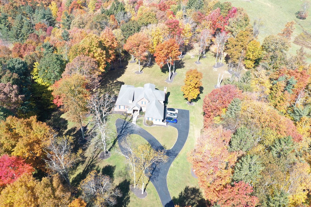 2297 Blue Jay Six Road, Cool Ridge, West Virginia image 2