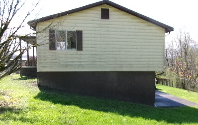 8 Sizemore Lane, Scarbro, West Virginia image 4