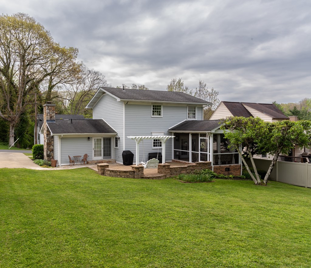 106 King Street, Beckley, West Virginia image 22