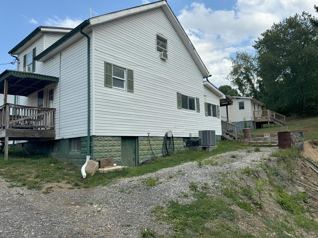 200 Little Vine Drive, Beaver, West Virginia image 28