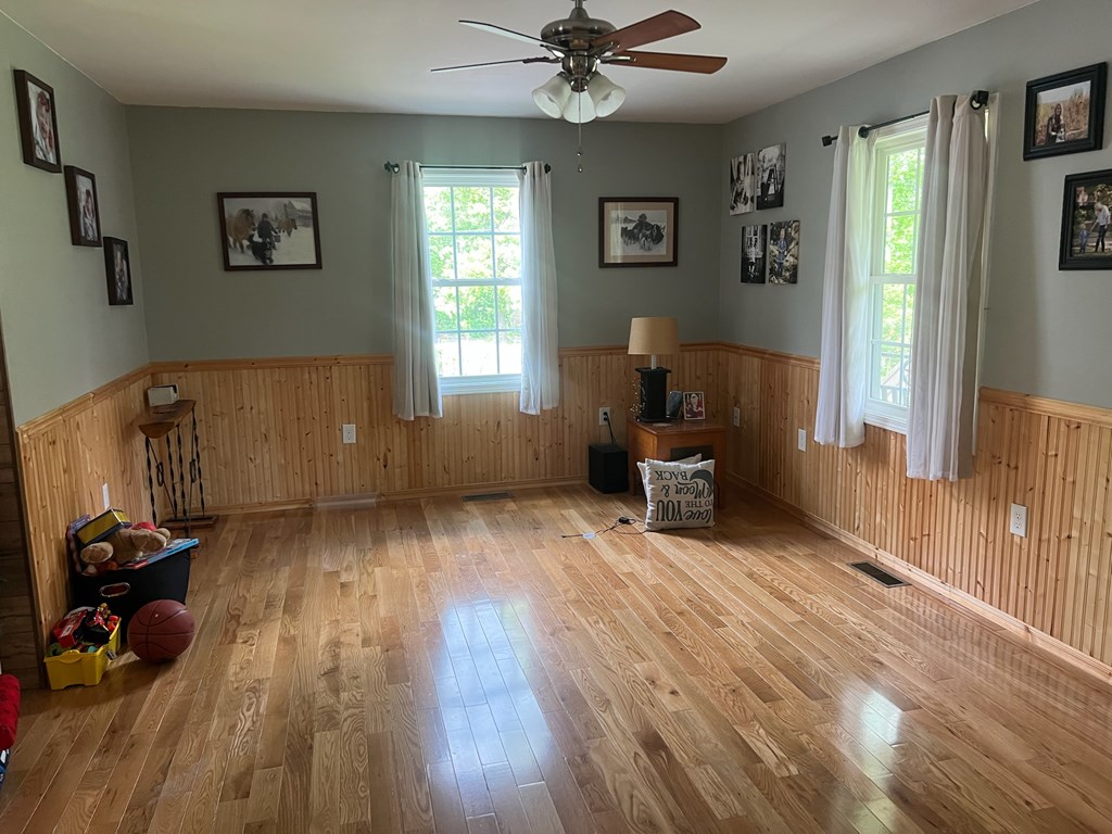 1696 Stone House Road, Caldwell, West Virginia image 3