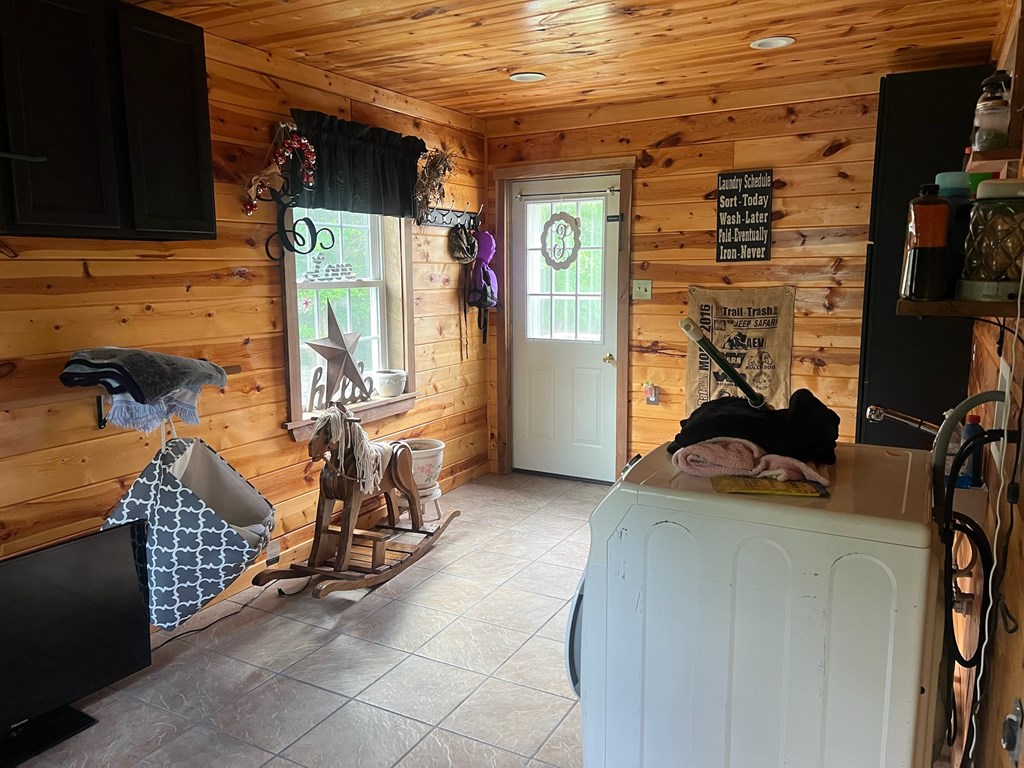 1696 Stone House Road, Caldwell, West Virginia image 7