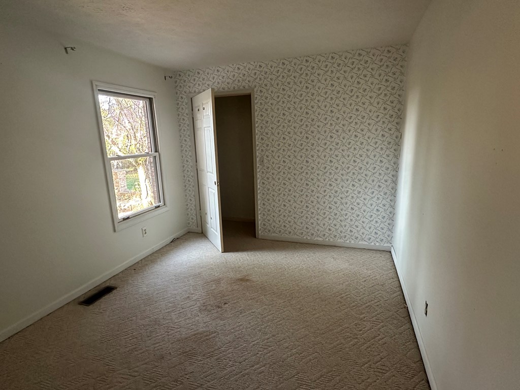 681 Crooked Run Rd, Fayetteville, West Virginia image 29