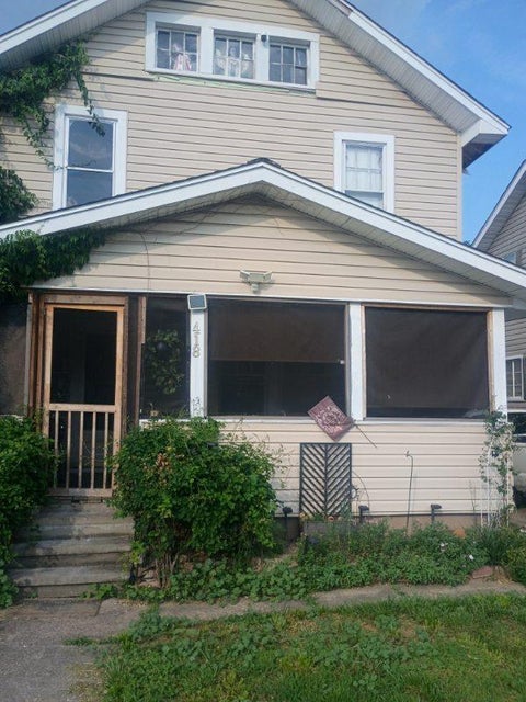 Homes For Sale - 418 W 25th Street<br/> Huntington, WV 25704