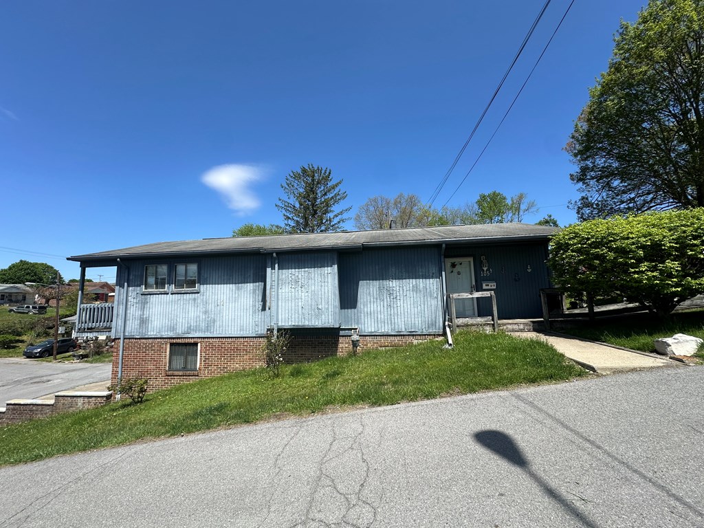 105 1/2 Laurel Terrace, Beckley, West Virginia image 4