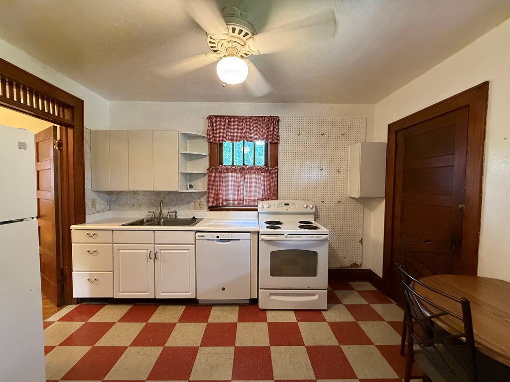 227 Edgewood Drive, Beckley, West Virginia image 8