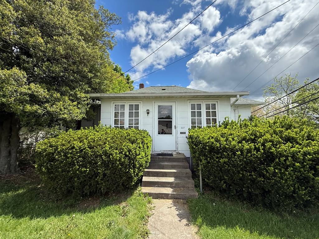 227 Edgewood Drive, Beckley, West Virginia image 13