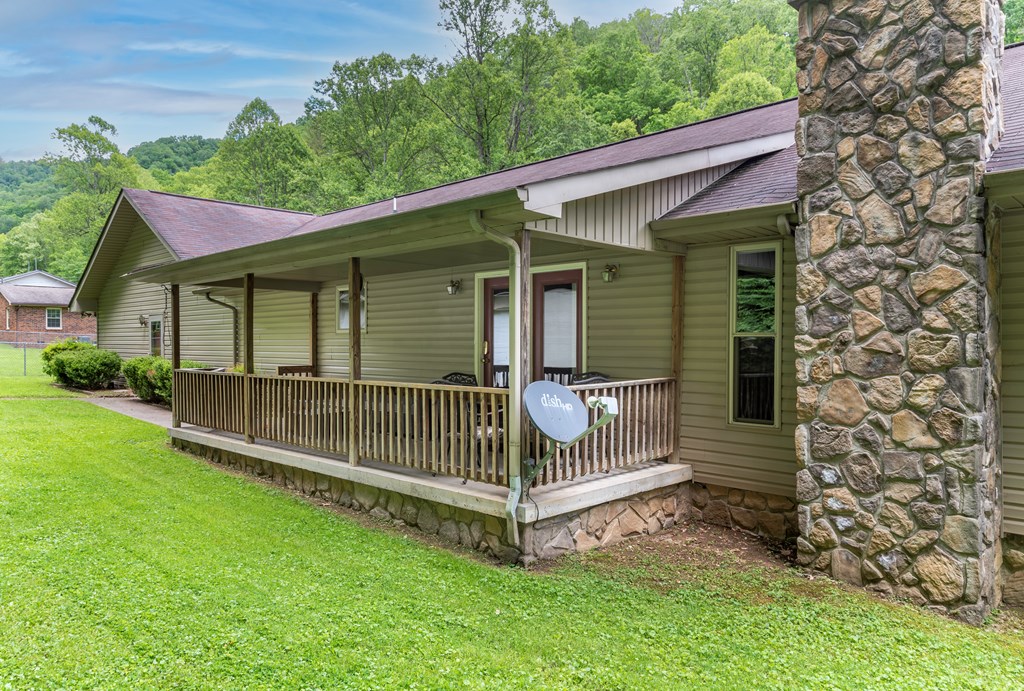 175 Poplar Lane, Oceana, West Virginia image 5