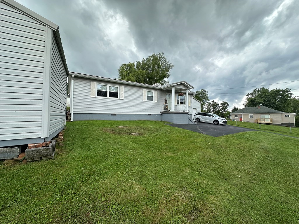313 Prosperity Road, Beckley, West Virginia image 3