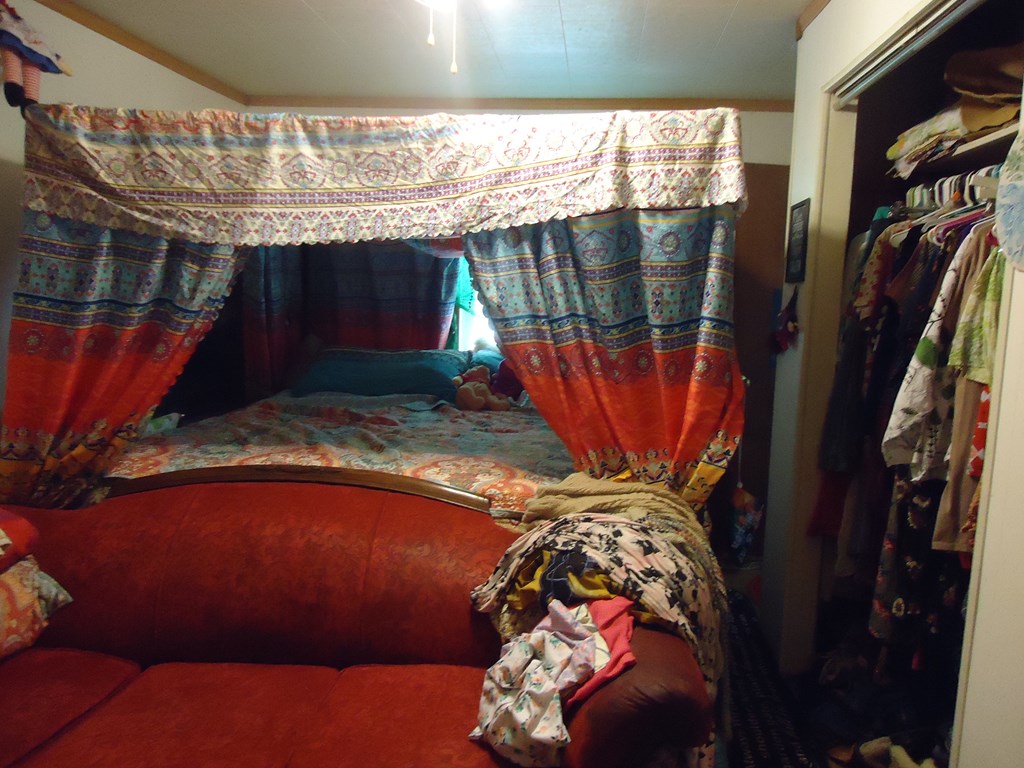 137 Brett Thomas Drive, Gary, West Virginia image 10