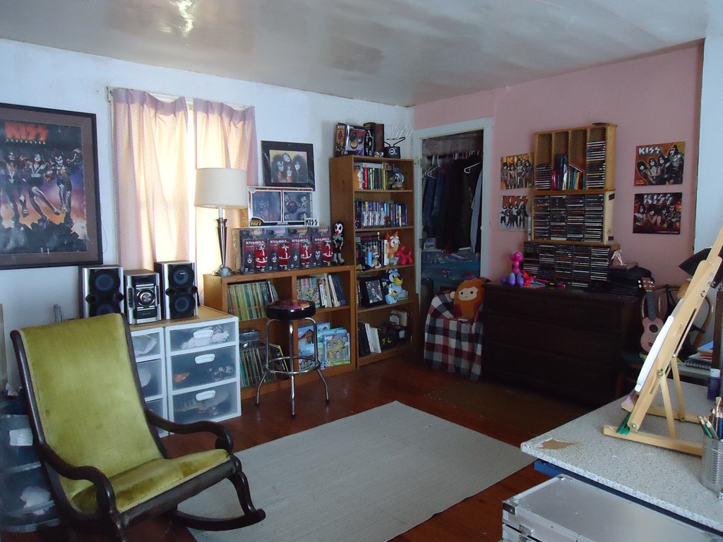 137 Brett Thomas Drive, Gary, West Virginia image 6