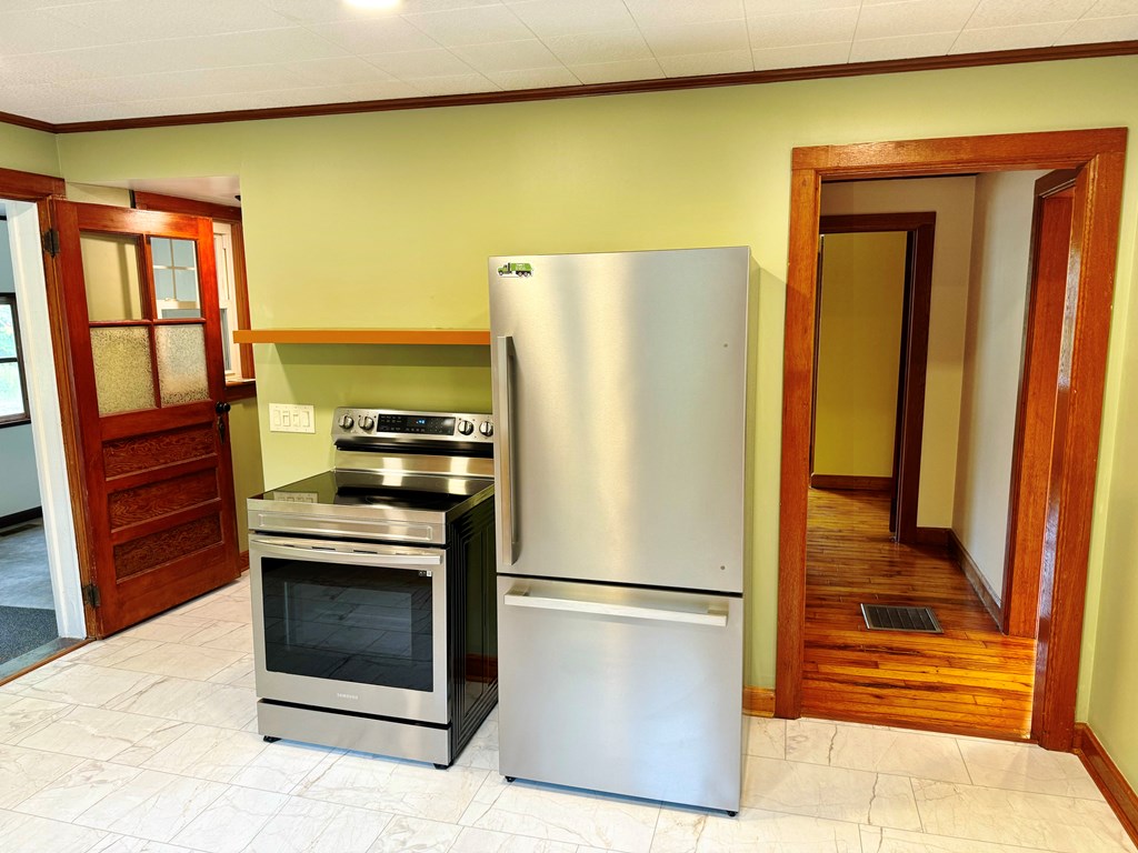3089 Edmond Rd, Lookout, West Virginia image 11