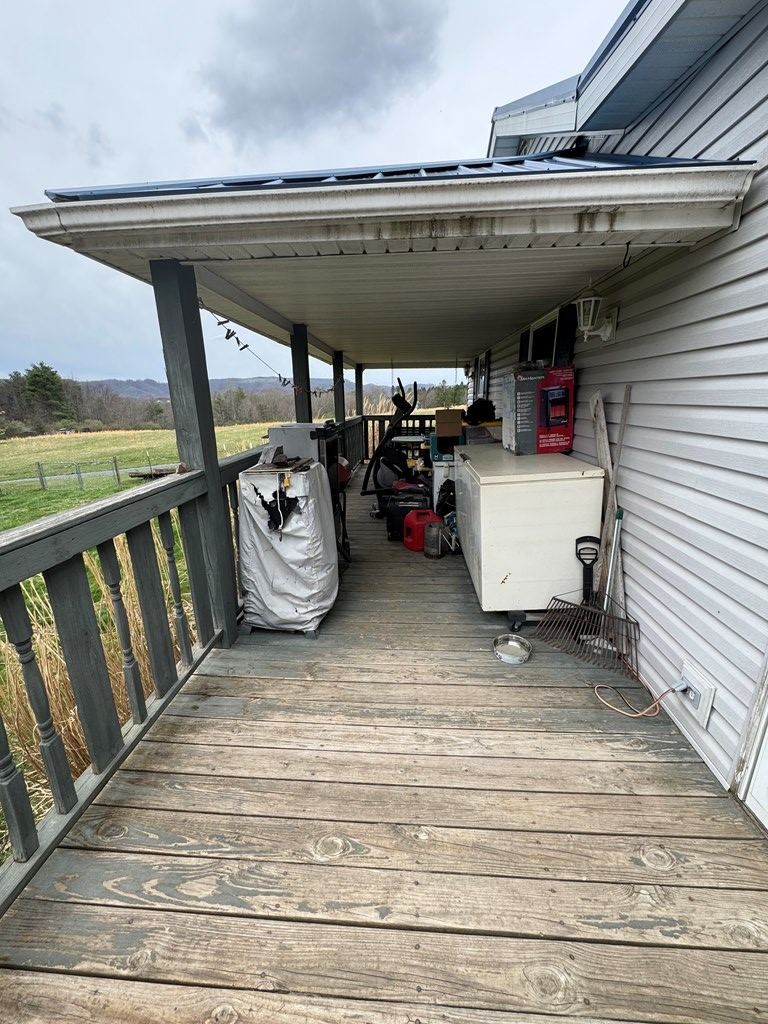 510 Robin Roost Road, Jumping Branch, West Virginia image 13