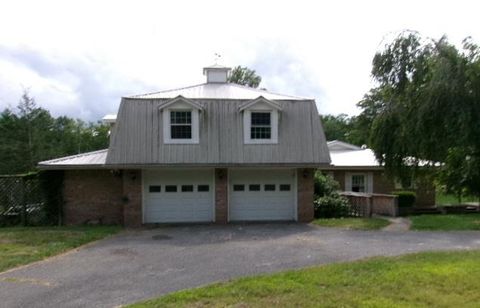 Homes For Sale - 396 Woodbrier Estates Rd<br/> Alderson, WV 24910