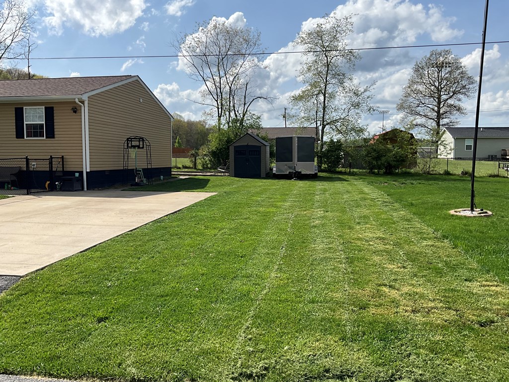 111 Applewood Lane, Shady Spring, West Virginia image 4