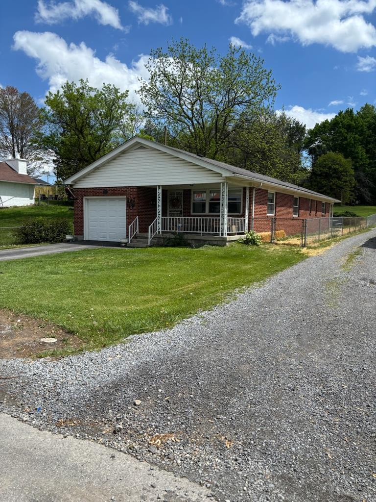 110 Harvey Avenue, Oak Hill, West Virginia image 1