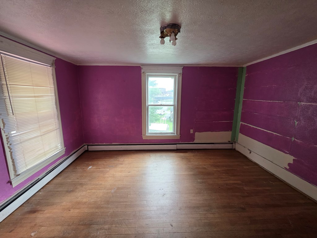 225 Church St, Oak Hill, West Virginia image 33